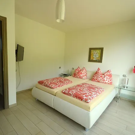 Casa Fantastica Nyaraló Colico