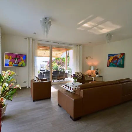 Nyaraló Casa Fantastica Colico